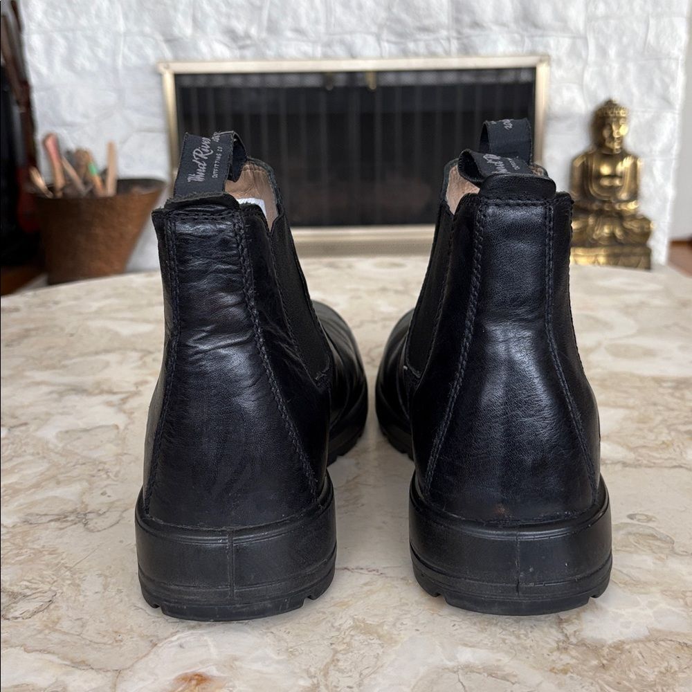 WindRiver Leather Chelsea Boots – Mark’s Work Warehouse | Rugged & Classic - Picture 8 of 13